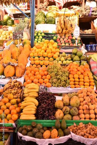 Fruits au marché © JFBRUNEAU