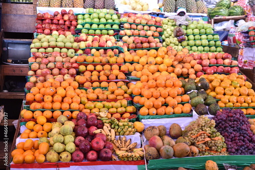 Fruits au marché de Lima, Pérou © JFBRUNEAU
