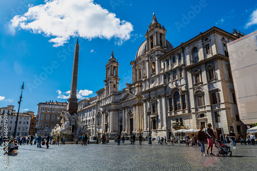 Roma Piazza Navona è una delle più celebri piazze monumentali di Roma, costruita in stile monumentale dalla famiglia Pamphili per volere di papa Innocenzo X (Giovanni Battista Pamphili)  photo