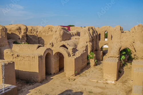 Kyr Kyz (Fortress of 40 girls), an early medieval palace or caravanserai in Termez, Uzbekistan. Built in the 9th century. The building was two-storey, with numerous rooms, halls and arched passages