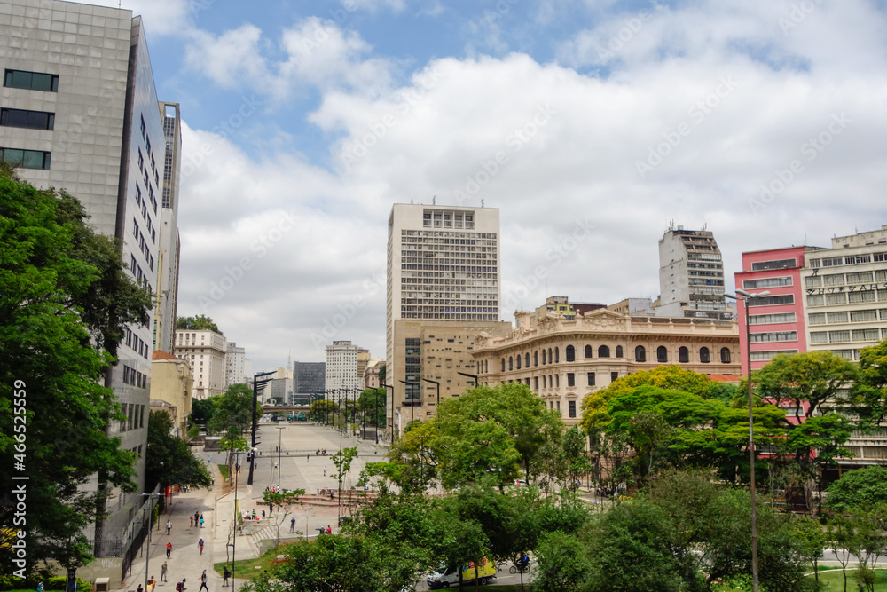 Obraz premium Anhangabau valley revitalized. Famous spot in Sao Paulo downtown, Brazil