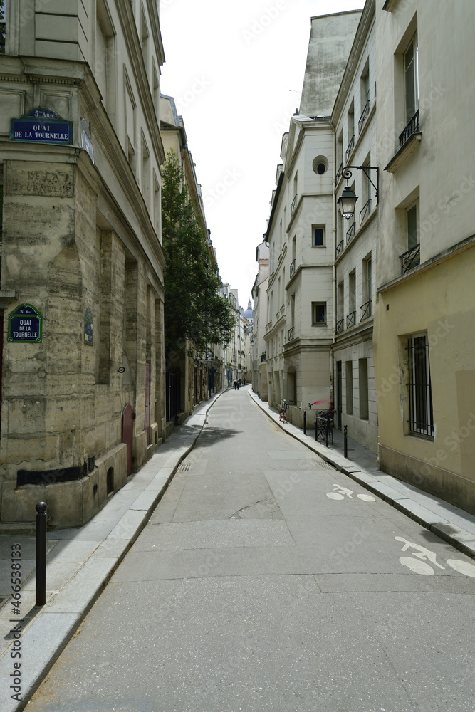Fototapeta premium Paris is a city you want to return to