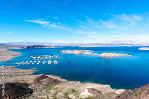 Fotografia Aerial view of low level Lake Mead from Lakeview Overlook near Las Vegas, Nevada