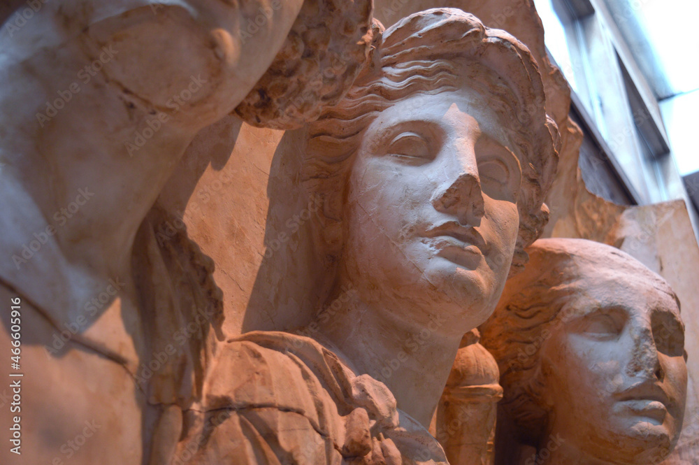 Museums, Archeology and History Antique statues made with marble