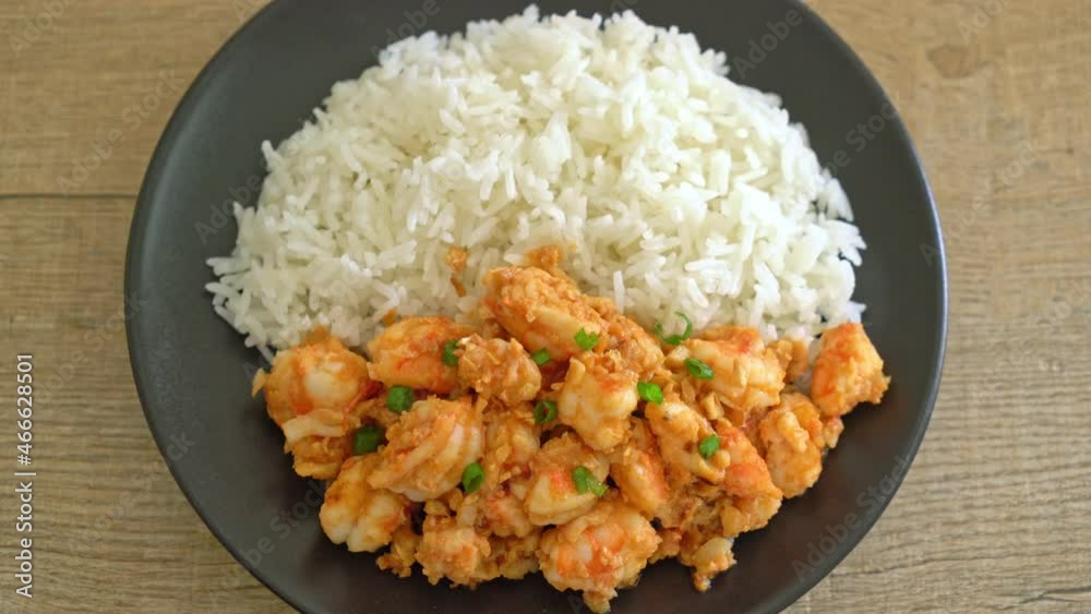 stir-fried shrimps with garlic and shrimps paste with rice stir-fried shrimps with garlic and shrimps paste with rice