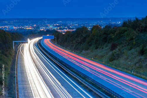 Foto Autobahn bei Dresden in der blauen Stunde