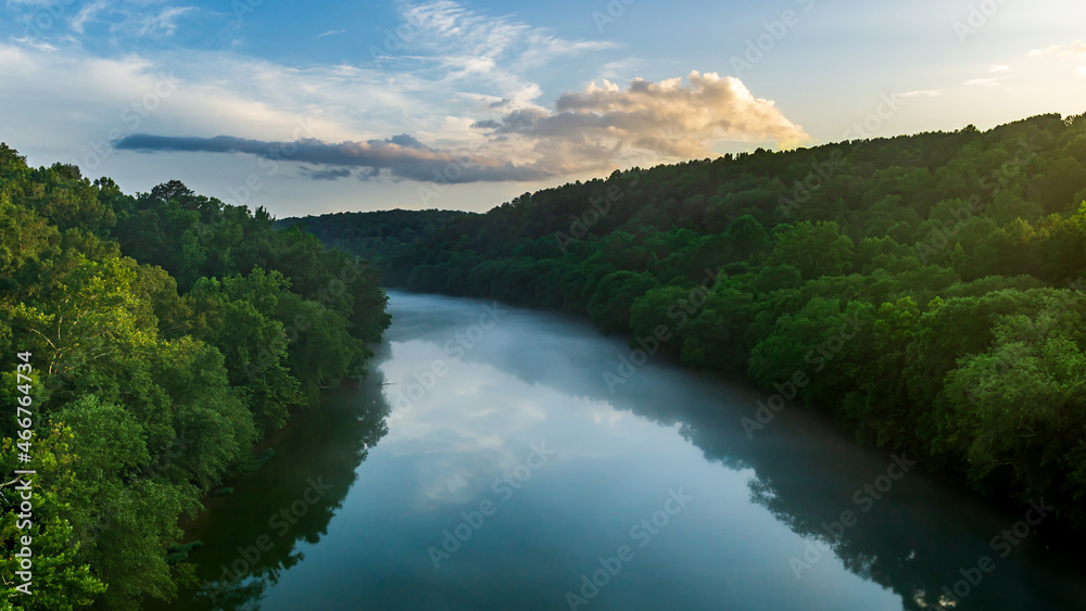 Naklejka premium Mist on river