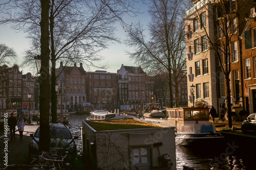 city canal houses