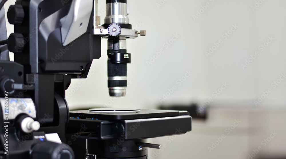 Microscope for research and development in industrial factory laboratories Microscope for research and development in industrial factory laboratories