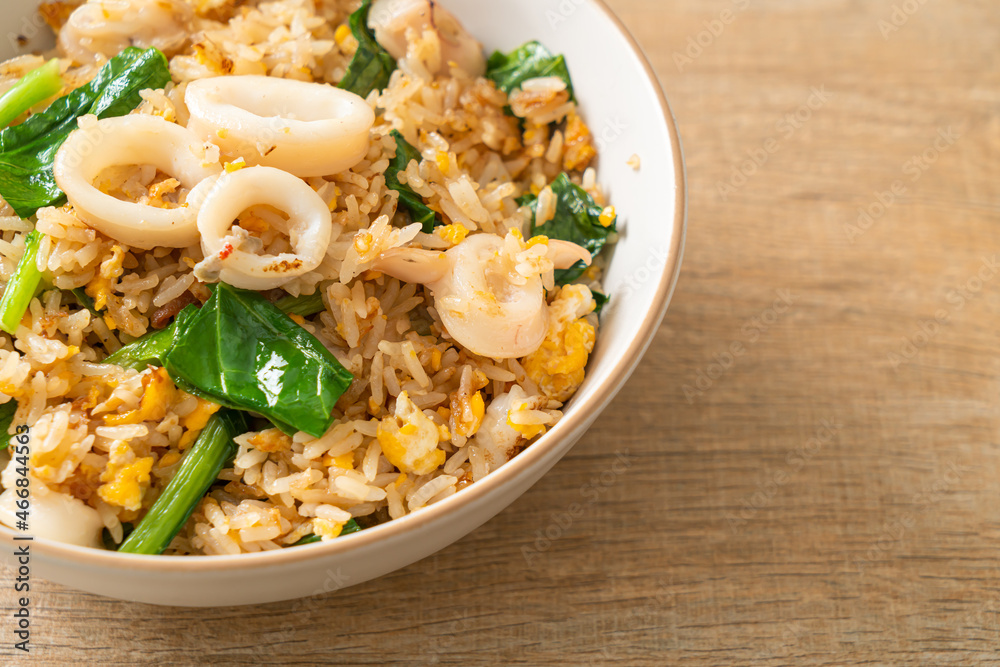 Fried rice with squid or octopus Fried rice with squid or octopus