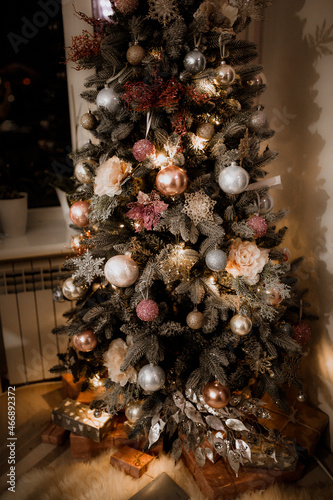 christmas tree with christmas decorations