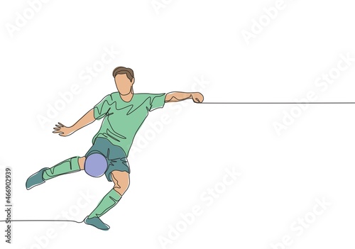 Single continuous line drawing of young energetic football striker shooting a first time kick technique. Soccer match sports concept. One line draw design vector illustration