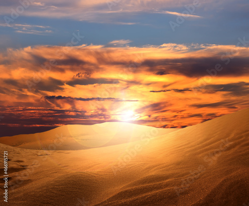 Beautiful view of sandy desert at sunset © New Africa
