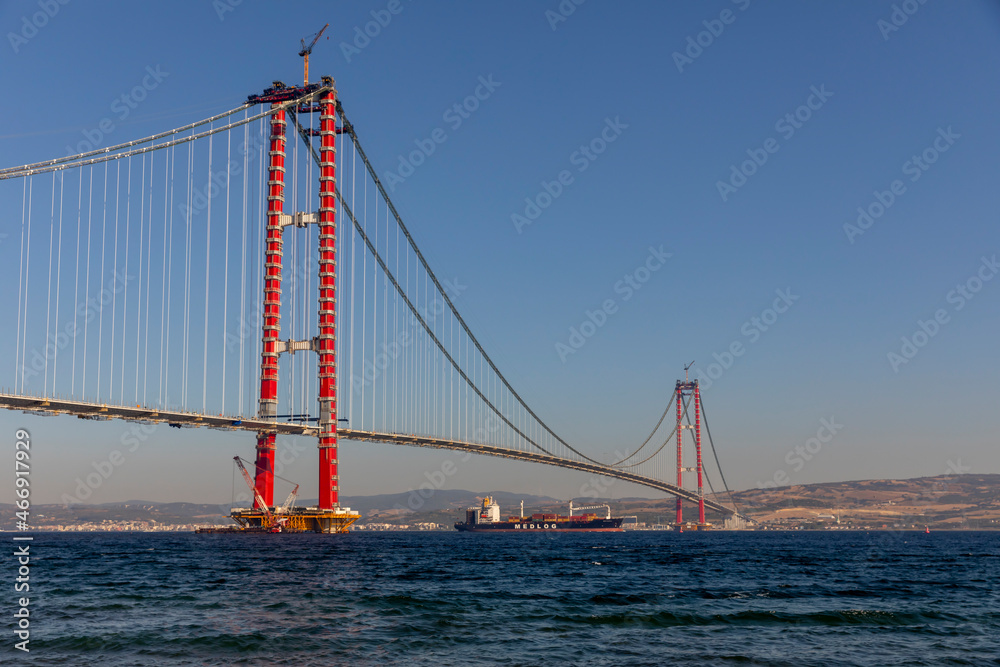 Fototapeta premium new bridge connecting two continents 1915 canakkale bridge (dardanelles bridge), Canakkale, Turkey
