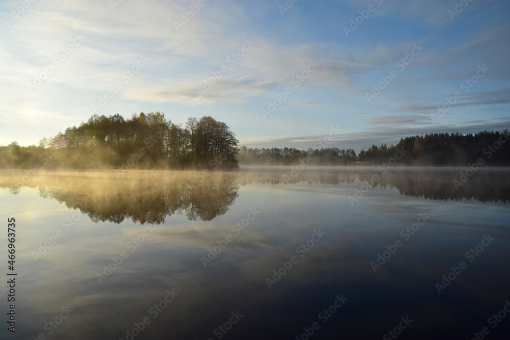 Fototapeta premium lake and morning autumn fog