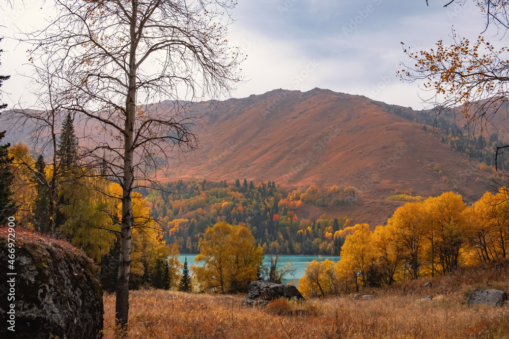 Fototapeta premium Zhasylkol lake in Dzungarian Alatau, Kazakhstan.