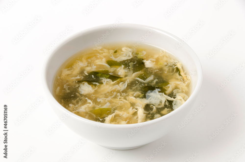 玉子とワカメの中華風スープ