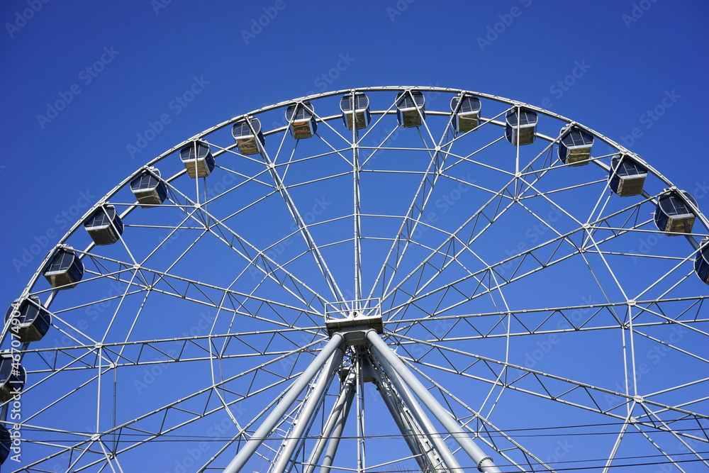 Ferris wheel Ferris wheel with closed cabins Ferris wheel Ferris wheel with closed cabins