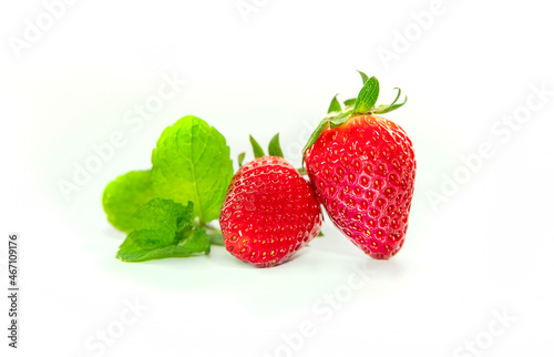 Fototapeta Naklejka Na Ścianę i Meble -  freshly picked organic strawberry isolated over white background, healthy eating. 
