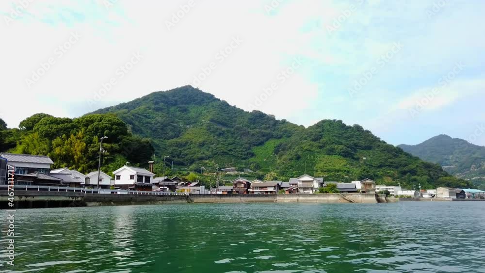 海上から見る御手洗の街並み 海上から見る御手洗の街並み