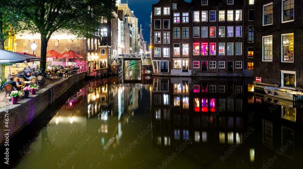 Amsterdam city by night, during autumn...