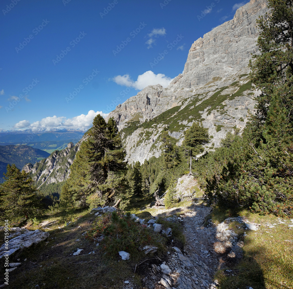 Fototapeta premium Wanderung Forcella del Lago