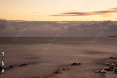 coucher de soleil en pause longue  Bretagne