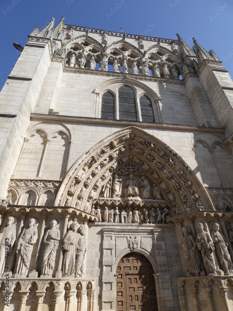La Santa Iglesia Catedral Basílica Metropolitana de Santa María es un