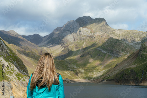 Mirada desde el pantano de Llauset photo