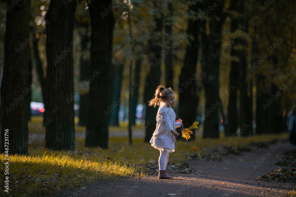 girl in the city