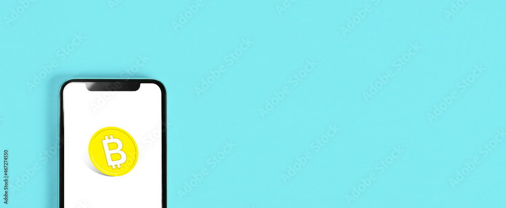 Bitcoin transactions and smartphone. ビットコイン取引とスマートフォン Bitcoin transactions and smartphone. ビットコイン取引とスマートフォン