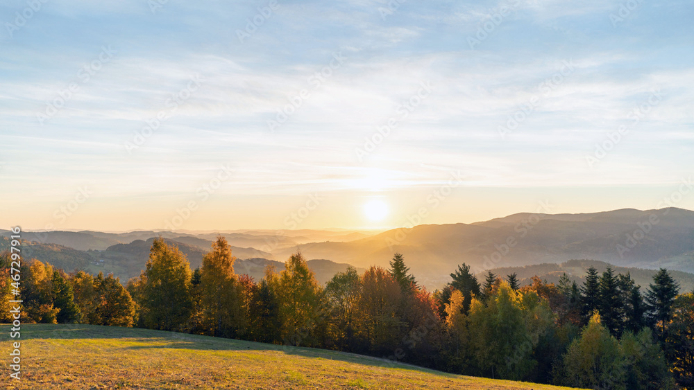 Obraz premium Wschód słońca