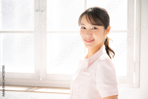一般看護師や美容系の転職やイメージに使いやすい日本人女性