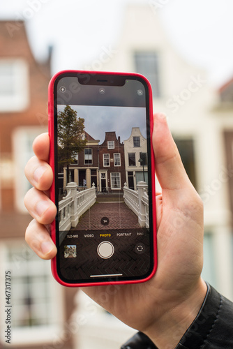 taking a picture on smartphone 