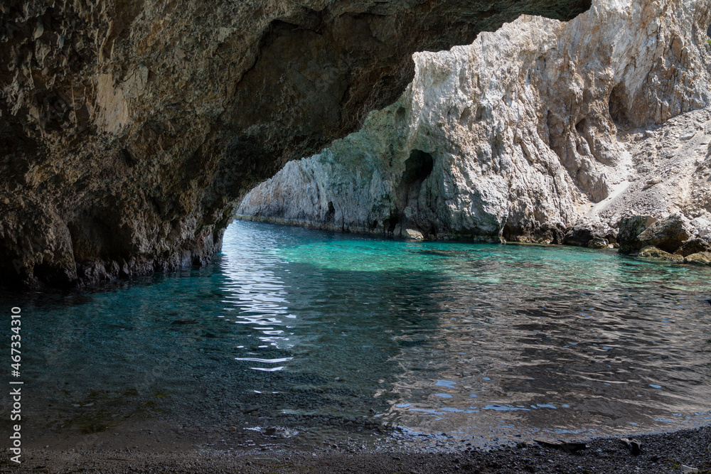 Grotta Marina in Corinzia Grotta Marina in Corinzia