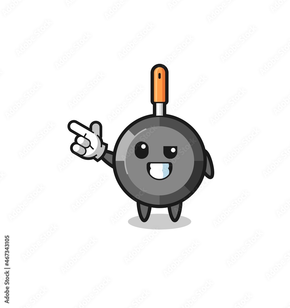 Obraz premium frying pan mascot pointing top left