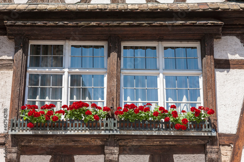 Fachwerkhaus  Fenster  Blumenschmuck