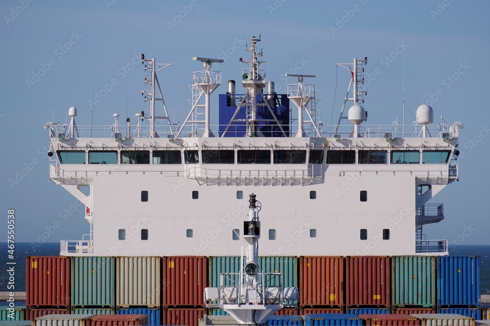 Obraz premium Port of Gdansk, Poland - 06 01 2020: Navigational bridge of the container vessel. Container vessel in the port of Gdansk.