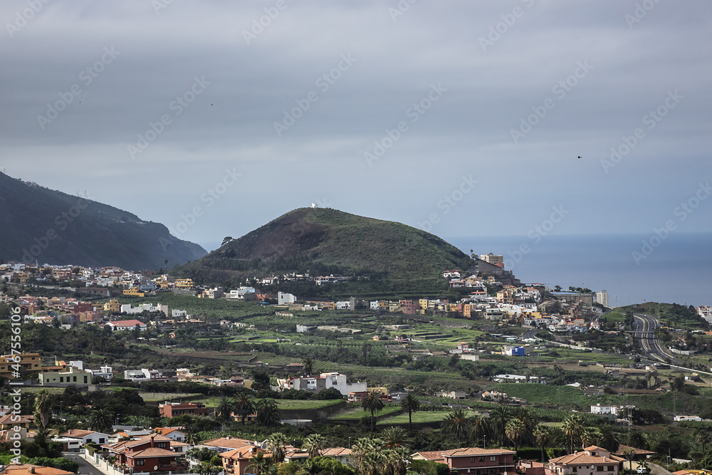 Obraz premium View on La Orotava - is one of most beautiful areas in northern part of Tenerife. Orotava Valley stretches from the sea up to mountains. La Orotava, Tenerife, Canary Islands, Spain.