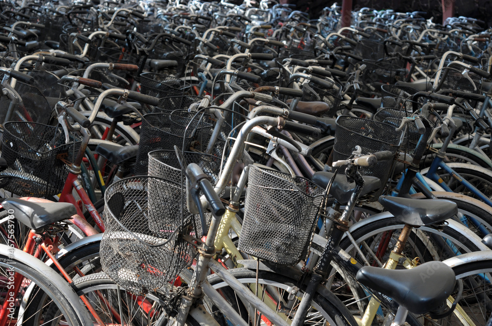 bicycles bicycles