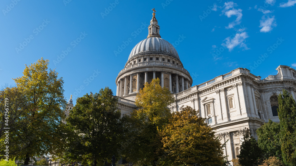 Obraz premium London, England, City Area St. Pauls Cathedral