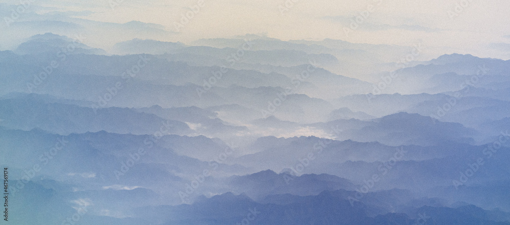 Obraz premium fog in the mountains