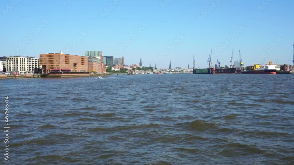 Elbe bei Hamburg vom Schiff - Hamburger Hafen 50 FPS Elbe bei Hamburg vom Schiff - Hamburger Hafen 50 FPS