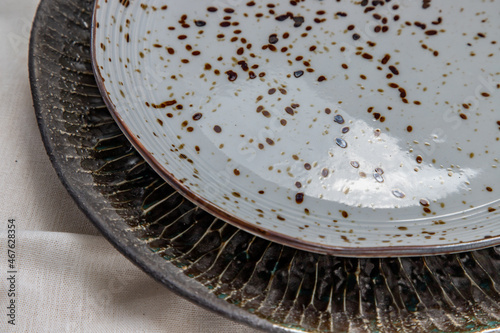 Tableau sur toile Detailed of Ceramic plate on Calico