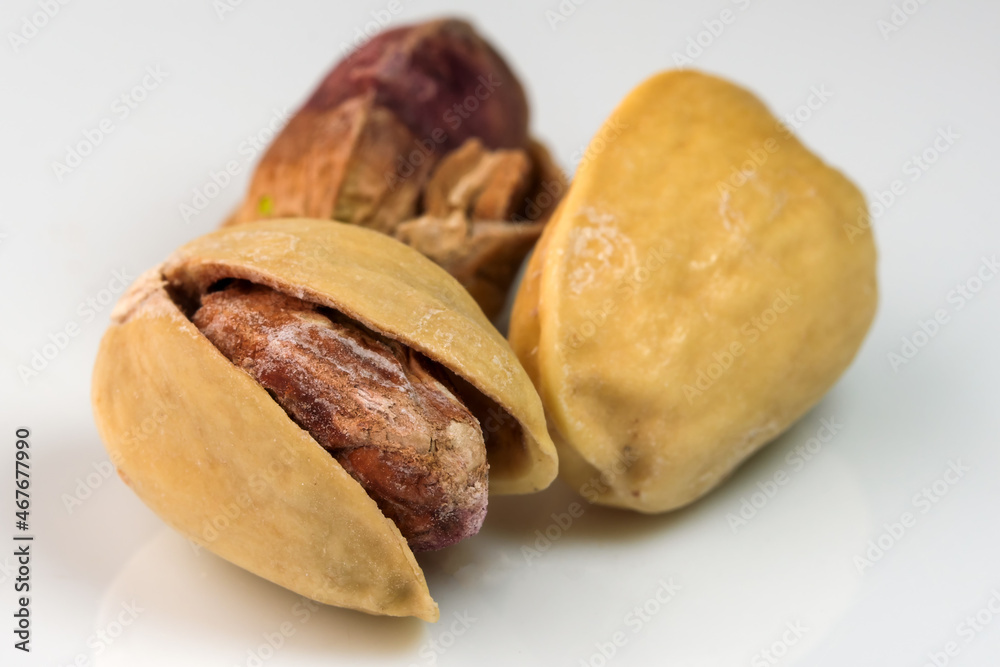 Toasted salted pistachio nuts Toasted salted pistachio nuts