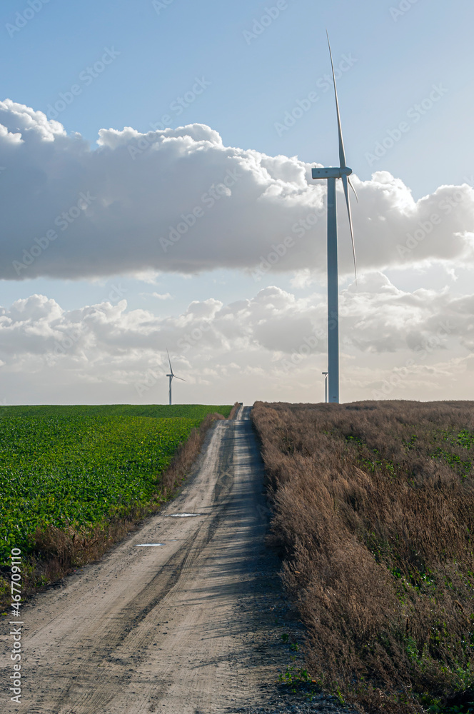 Zielona energia - Elektrownia wiatrowa Zielona energia - Elektrownia wiatrowa