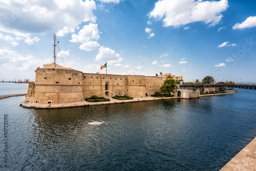 Castle in the Ionian Sea in Taranto © Angelo D'Amico