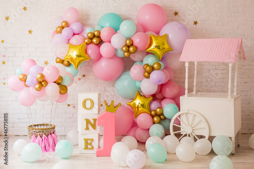 Decor for birthday with candy and macaroon