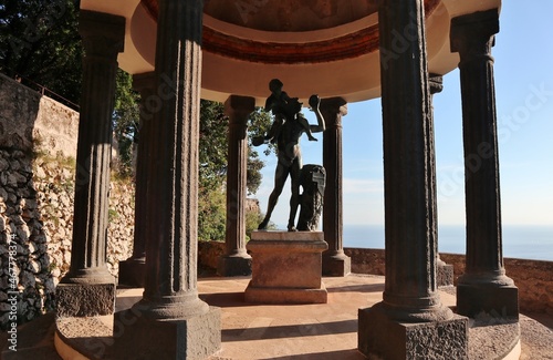 Ravello - Tempio di Bacco a Villa Cimbrone photo