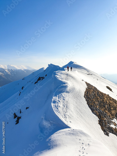 snow covered mountains, Oslea Ridge, Valcan Mountains, Romania 